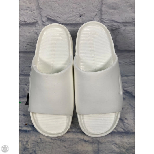 Shoes Flats By Nike In White, Size: 7