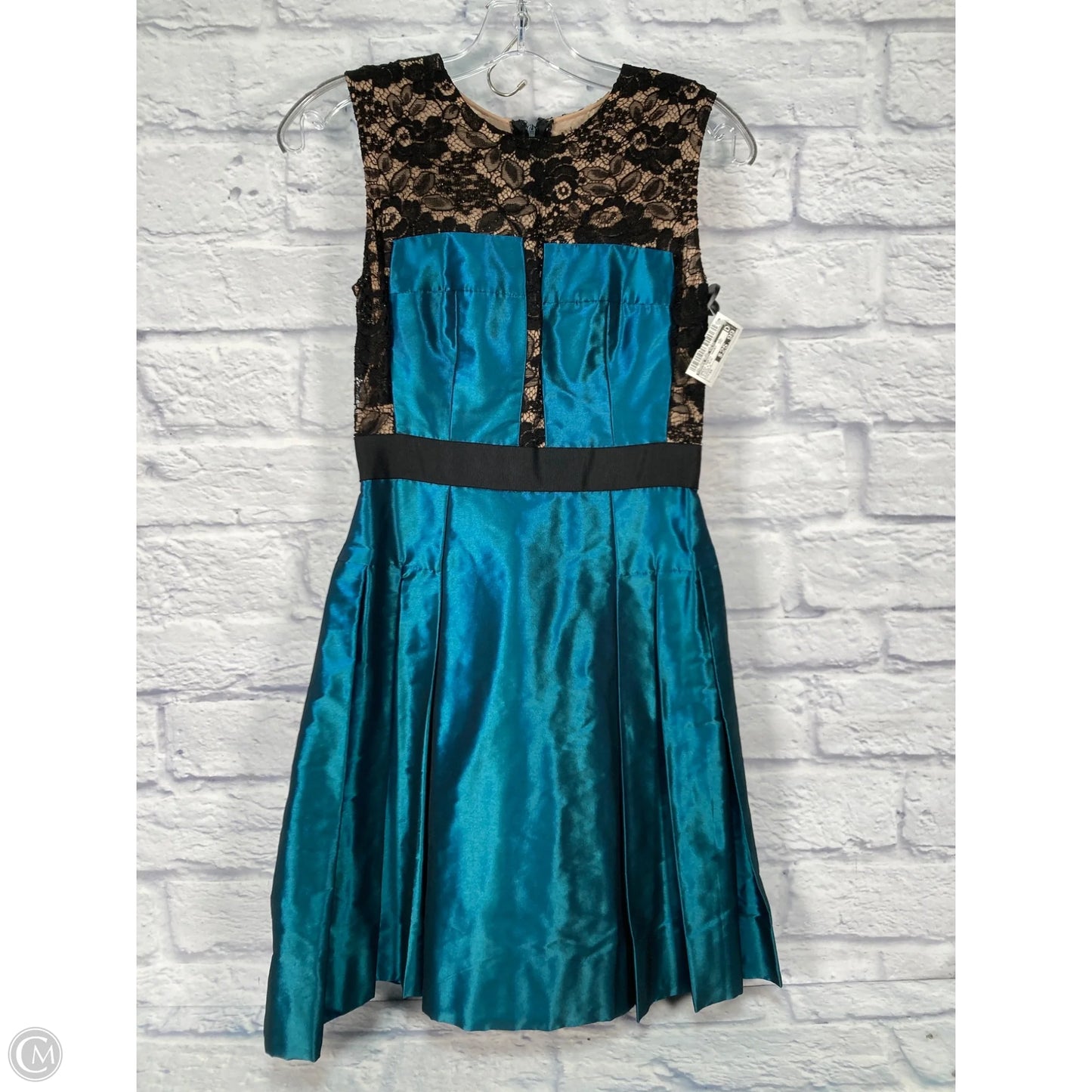 Dress Party Short By Carmen Marc Valvo In Black & Blue, Size: Xs