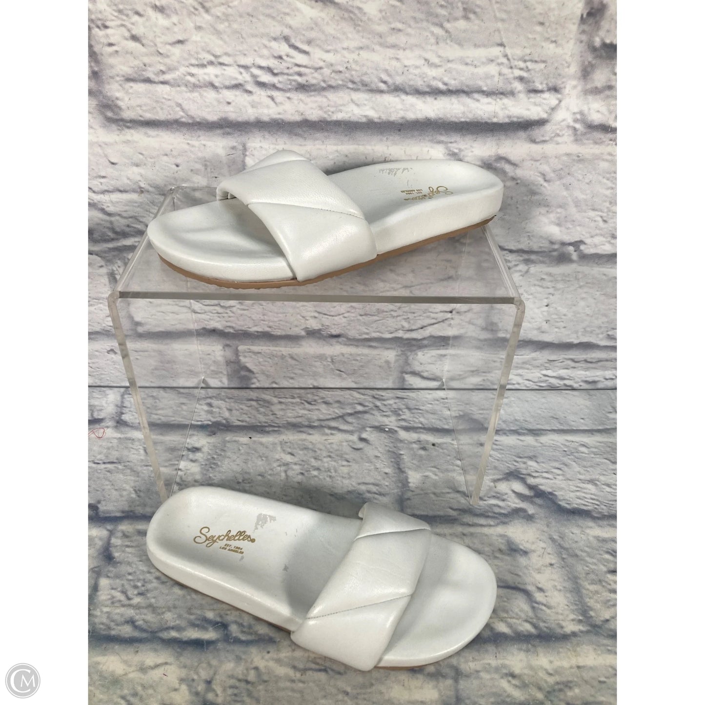 Sandals Flats By Seychelles In White, Size: 6