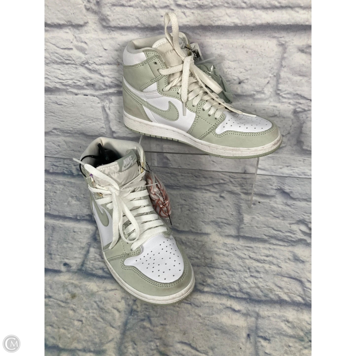 Shoes Sneakers By Nike In Green, Size: 6.5
