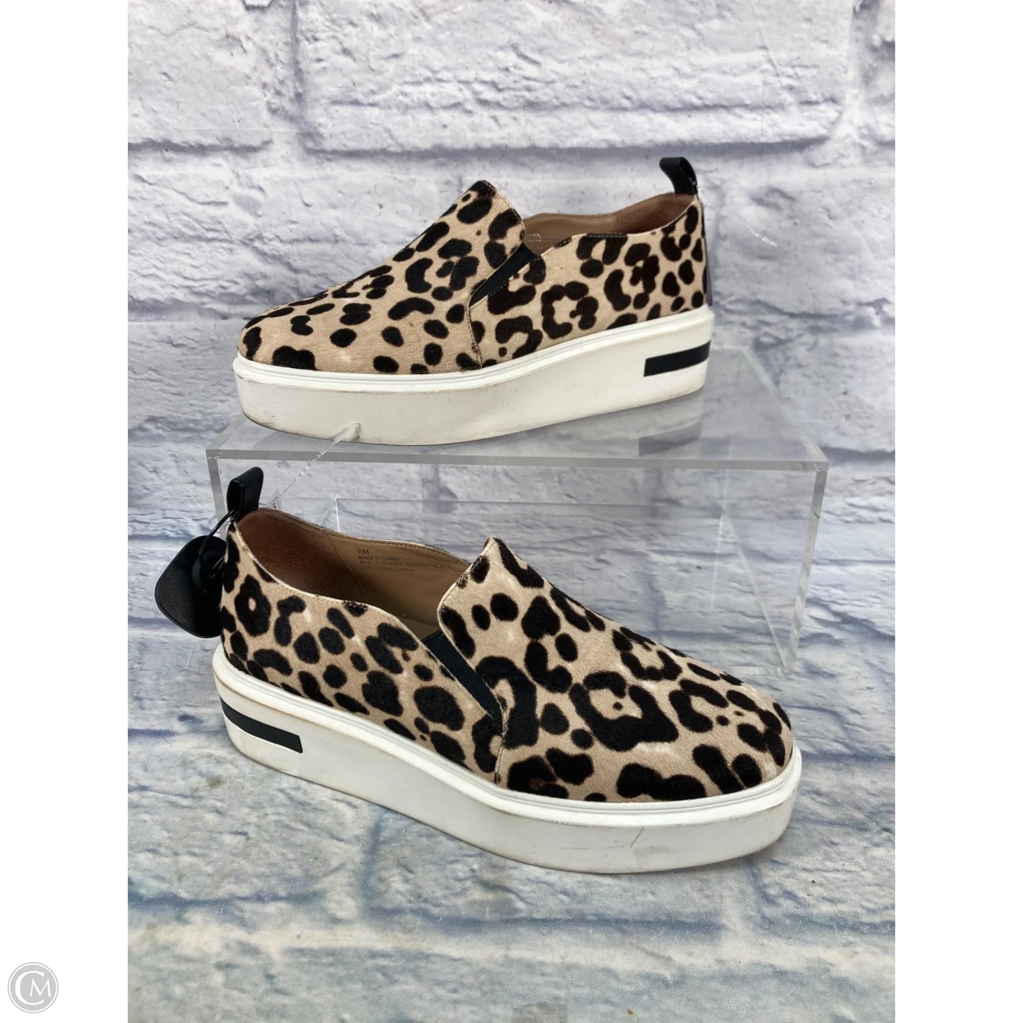 Shoes Sneakers By Linea Paolo In Animal Print, Size: 9