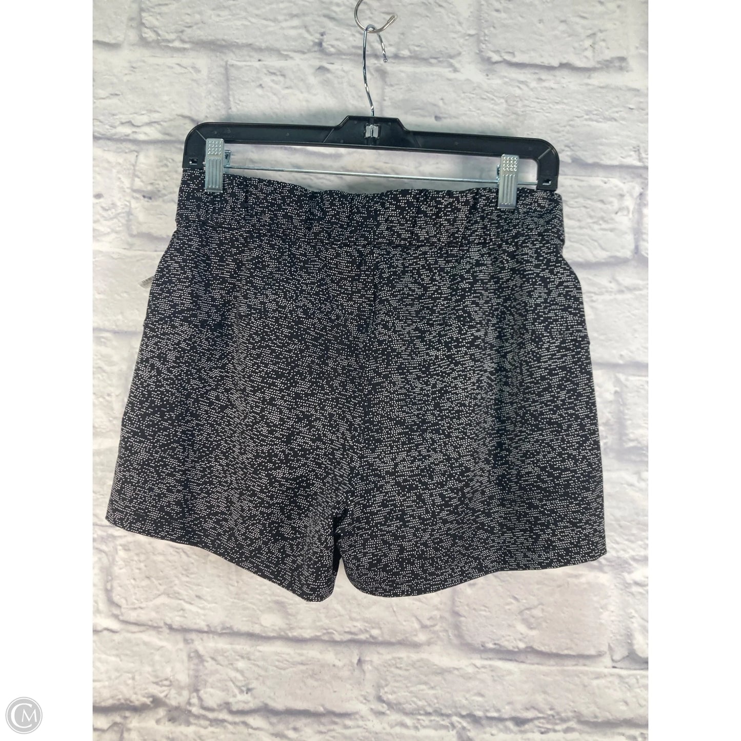 Athletic Shorts By Lululemon In Black, Size: 6