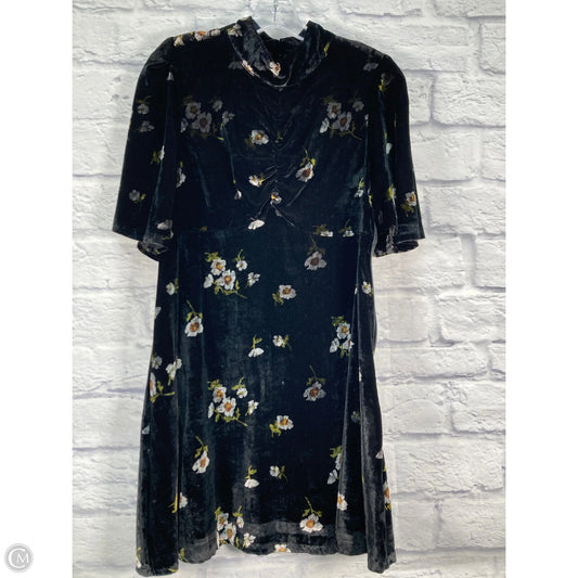 Dress Casual Short By Free People In Black, Size: M