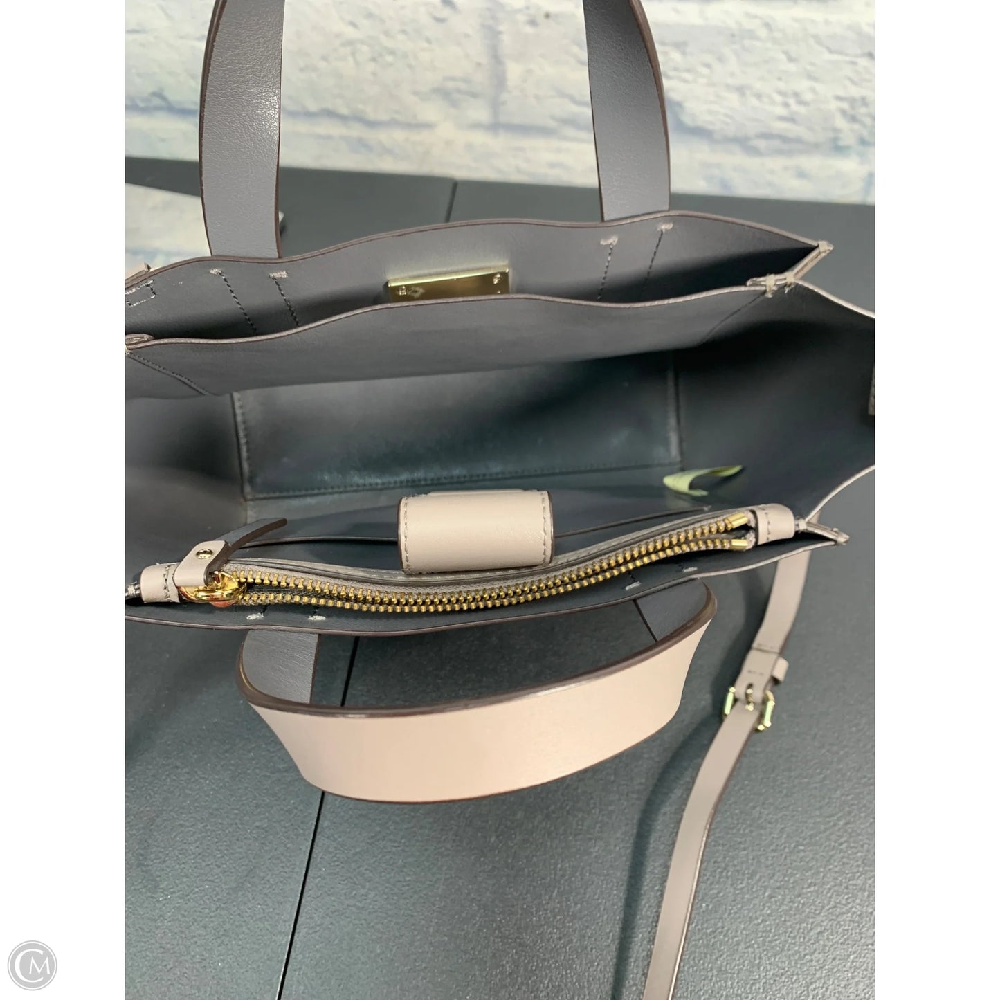 Handbag Designer By Kate Spade, Size: Small