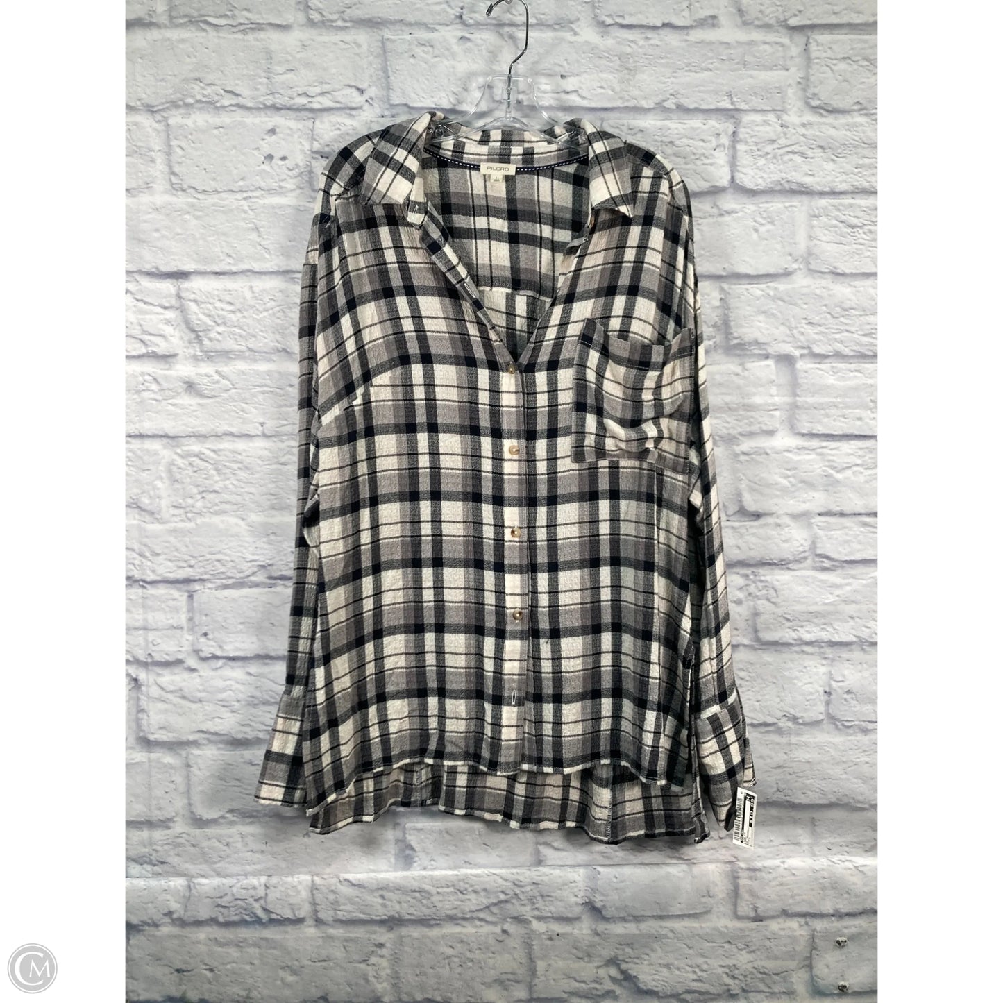 Top Long Sleeve By Pilcro In Grey, Size: L