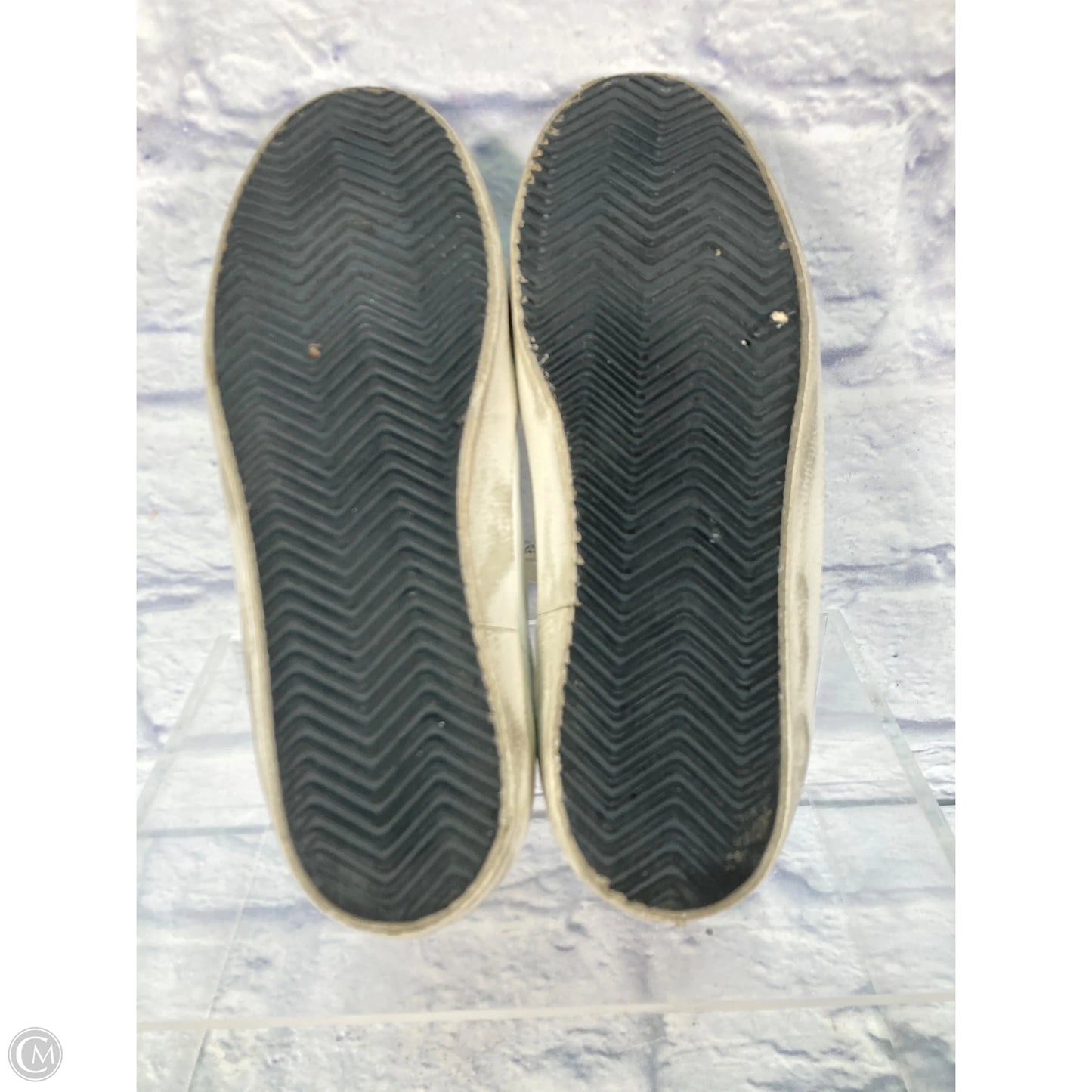 Shoes Luxury Designer By Golden Goose In Gold & White, Size: 10