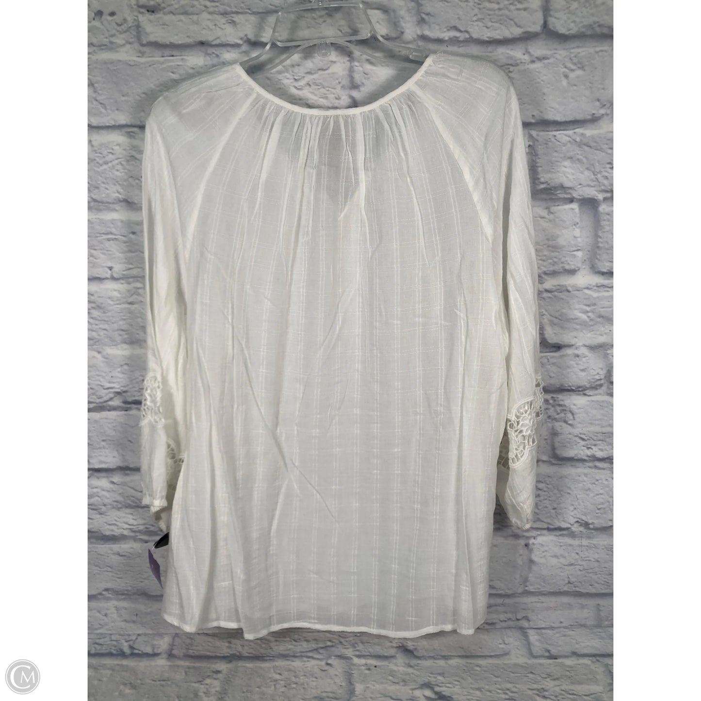 Top 3/4 Sleeve By Chicos In White, Size: Xl