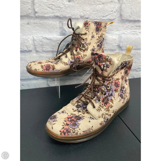 Boots Ankle Flats By Dr Martens In Floral Print, Size: 10