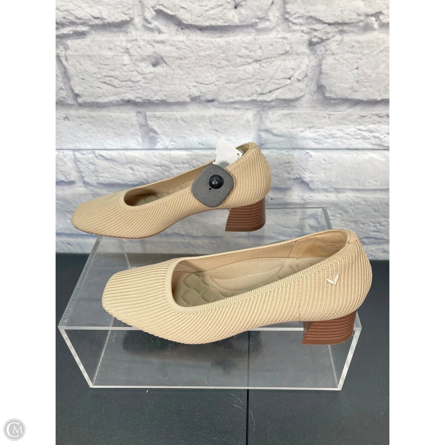 Shoes Heels Block By Vivaia In Tan, Size: 8