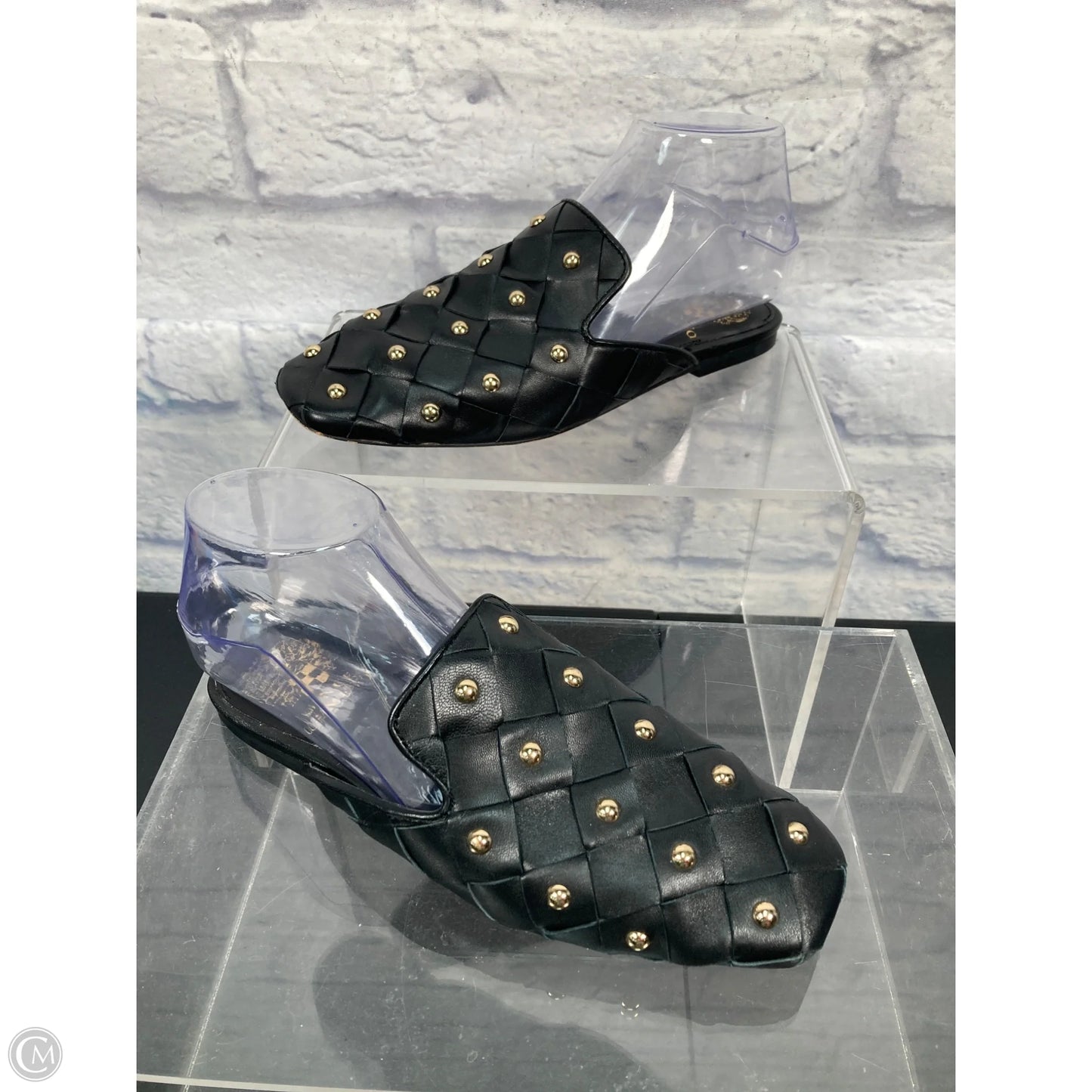 Sandals Flats By Vince Camuto In Black, Size: 6