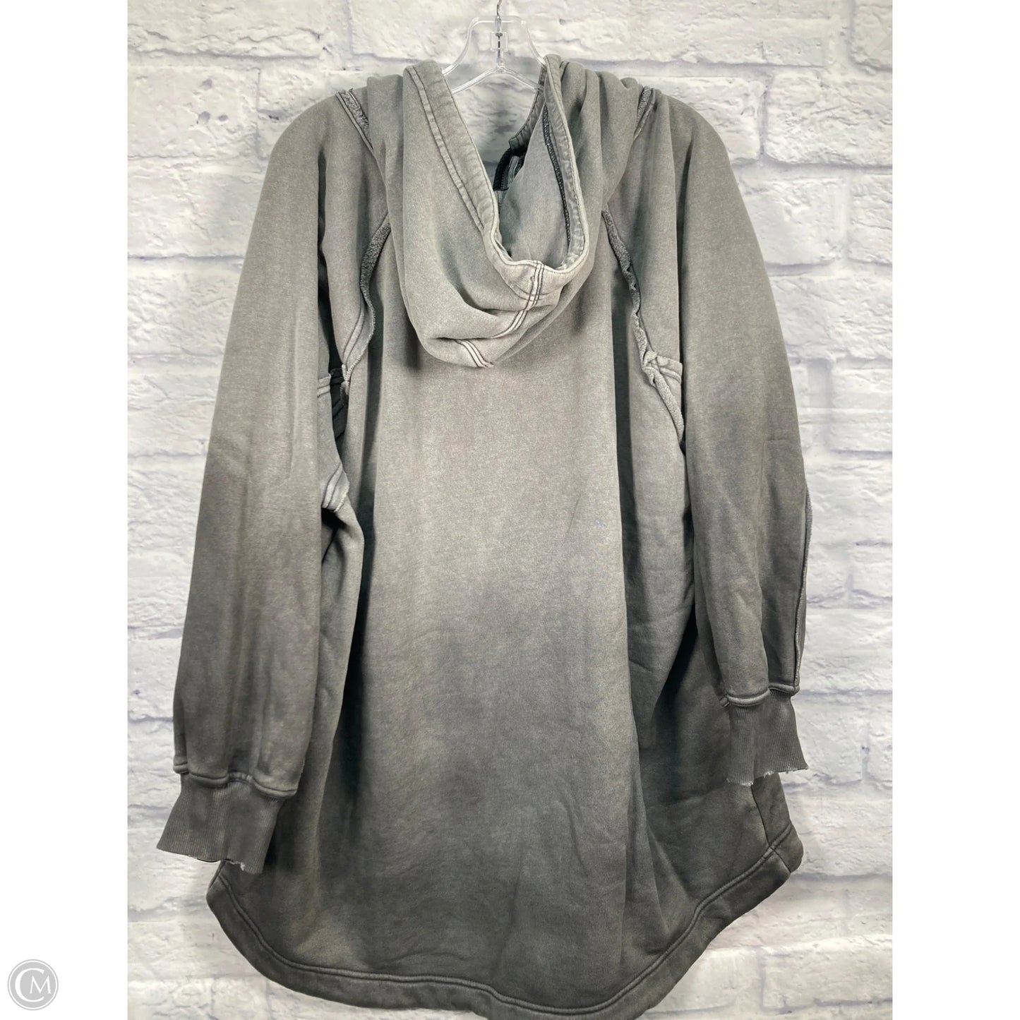 Sweatshirt Hoodie By Free People In Grey, Size: M
