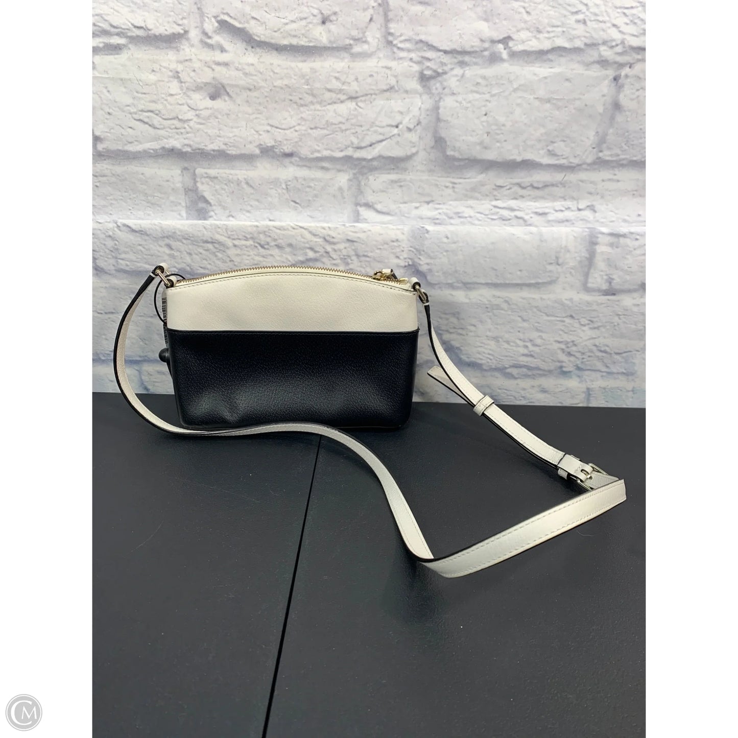 Crossbody Designer By Kate Spade, Size: Small
