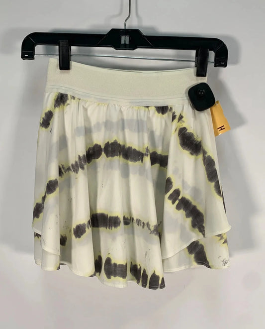 Athletic Skort By Lululemon In Cream & Yellow, Size: 2