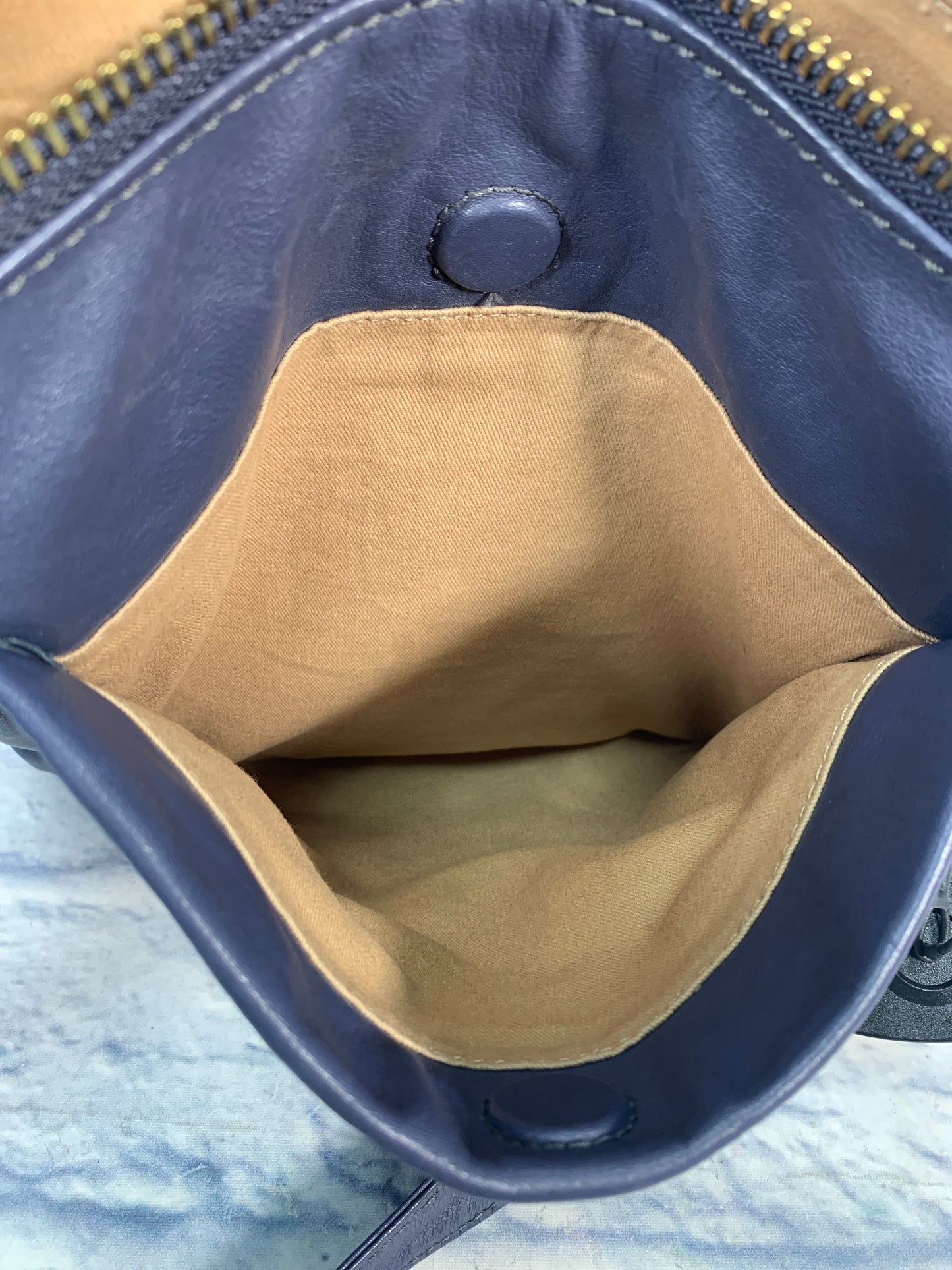 Crossbody Leather By Hobo Intl, Size: Large