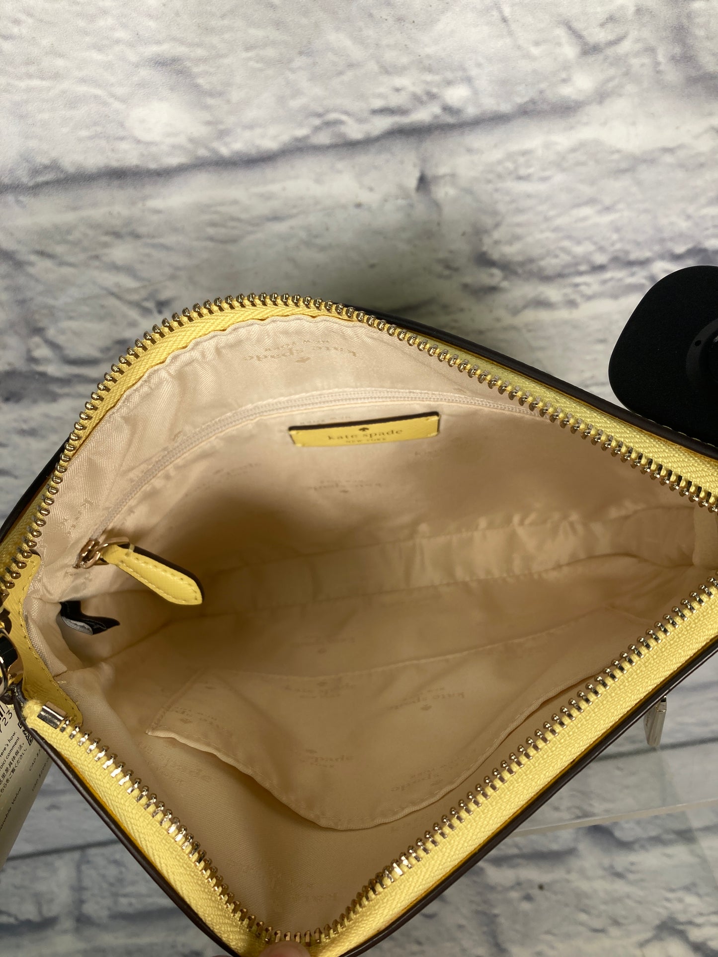 Crossbody Designer By Kate Spade, Size: Medium