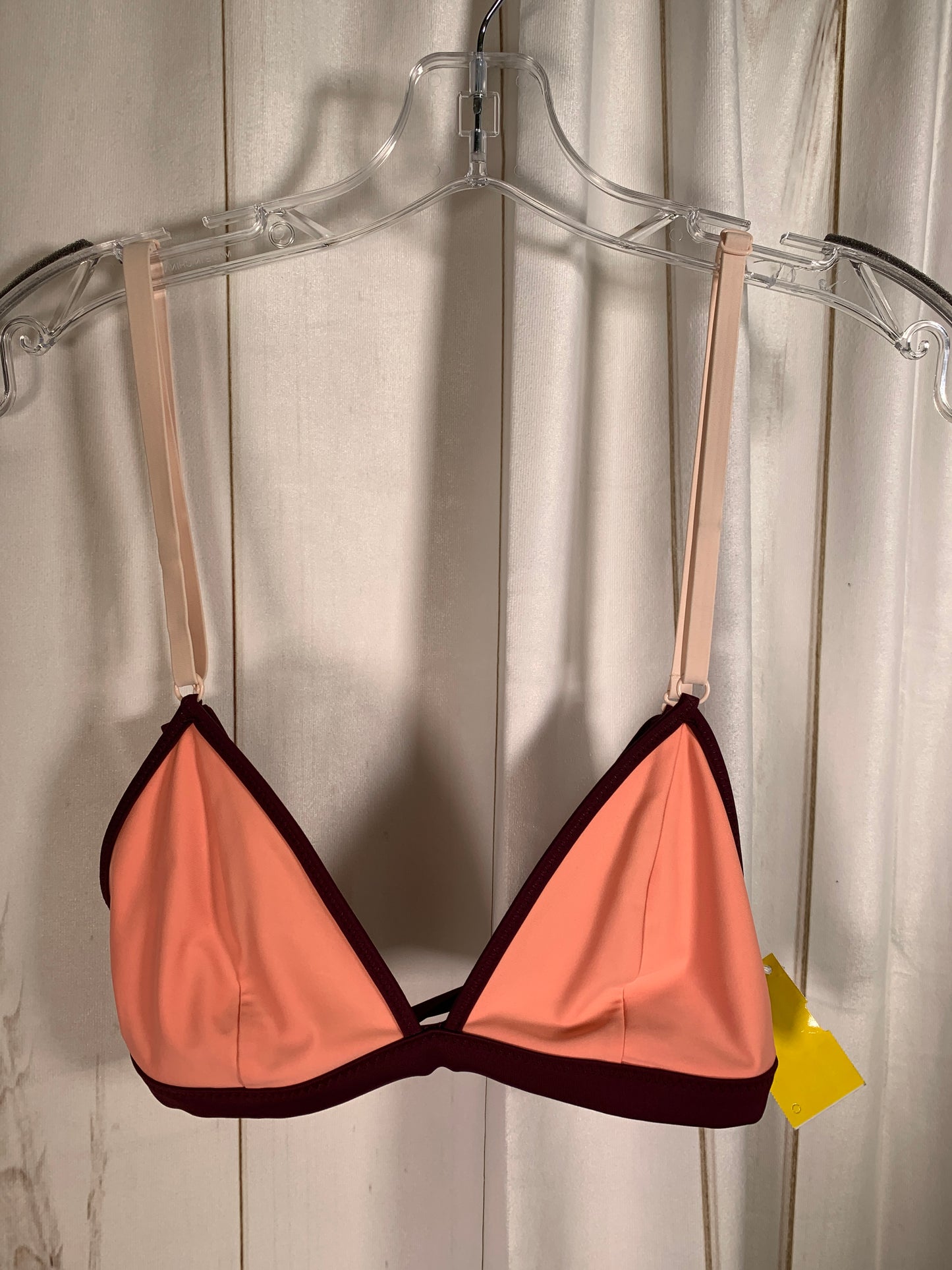 Swimsuit Top By Lululemon  Size: M