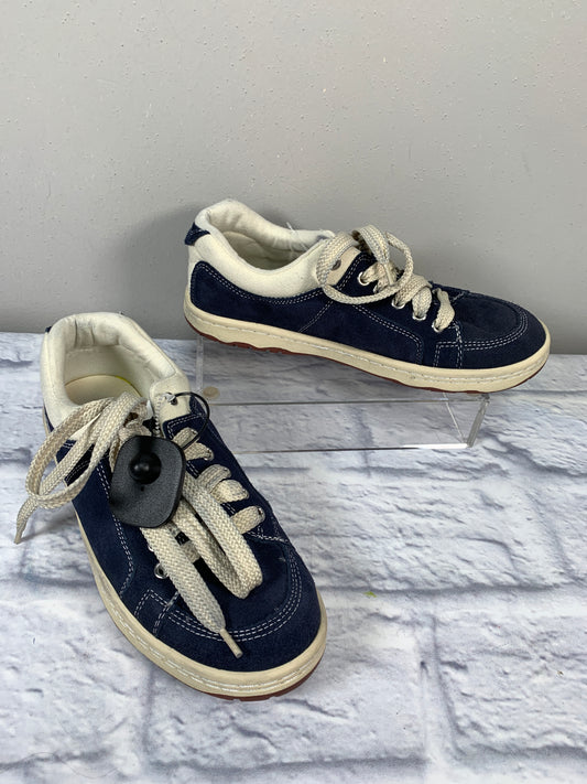 Shoes Sneakers By Simple  Size: 9